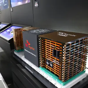 Trump Takes Aim at South Korean Chipmakers’ China Operations